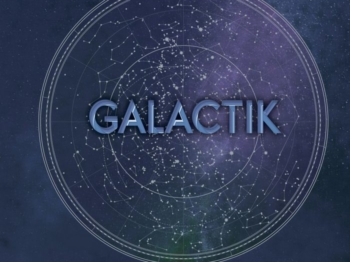 Космические обои “Galactik” от французского бренда Ugepa